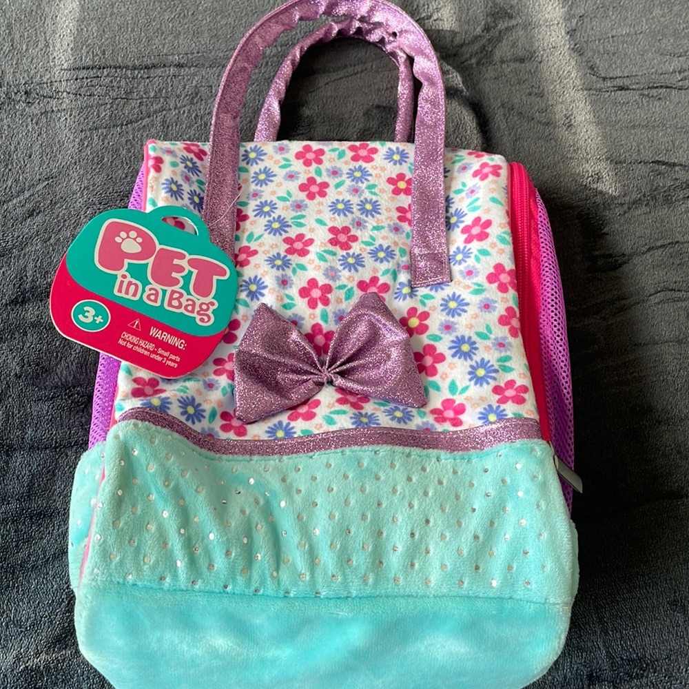🛍️ 3 for $12 Toy Pet Carrier SO CUTE and colorful!!